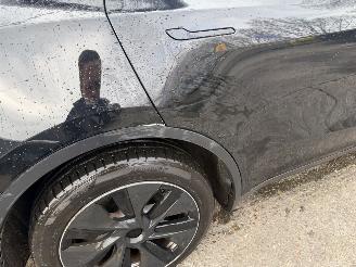 Tesla Model Y 58 kWh 175KW RWD Pano Clima Navi NAP picture 12