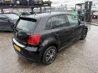 Volkswagen Polo 1.4 TDI 55KW Navi Airco 5-Drs Bluemotion NAP picture 3