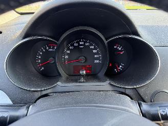 Kia Picanto 1.0 CVVT 51KW Clima Led First Edition 5-Drs NAP picture 12