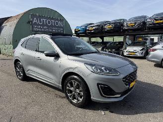 damaged passenger cars Ford Kuga 2.5 PHEV 165KW Autom. Pano Vignale Clima Navi Camera Led NAP 2022/3