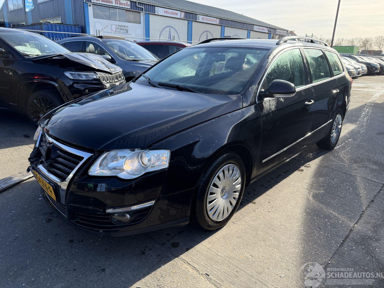 Volkswagen Passat 1.4 TSI 90KW DSG Clima Navi Comfortline NAP