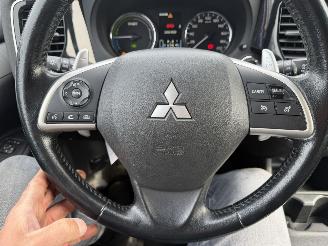 Mitsubishi Outlander 2.0 PHEV Autom. Clima Navi Executive Edition picture 13