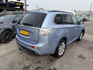 Mitsubishi Outlander 2.0 PHEV Autom. Clima Navi Executive Edition picture 3