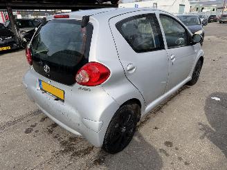 Toyota Aygo 1.0-12V 50KW Airco 5-Drs picture 4