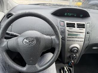 Toyota Yaris 1.0 VVTI 51KW 5-Deurs Acces NAP picture 9
