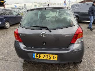 Toyota Yaris 1.3 VVT-I 74KW Airco Comfort 5-Drs picture 8