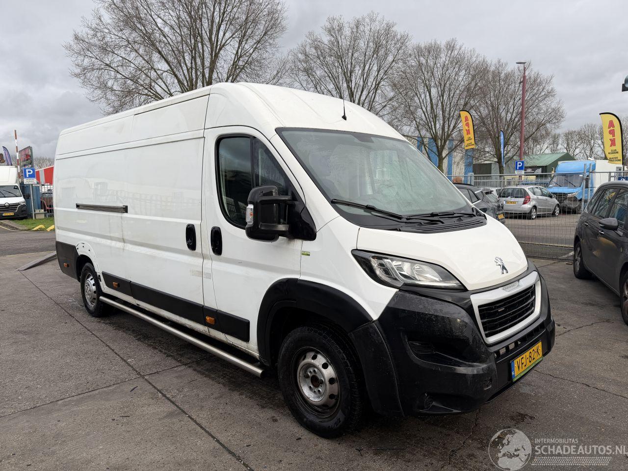 Peugeot Boxer 2.2 Bluehdi 103KW L4H2 Premium