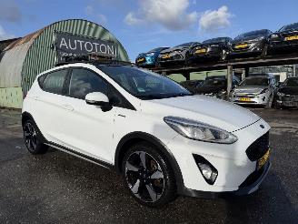 Vaurioauto  passenger cars Ford Fiesta 1.0 Ecoboost 74KW Active Pano Clima Navi Led 2019/8