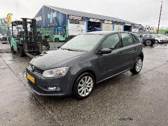 Schadeauto Volkswagen Polo 1.0 44KW Airco 5-Deurs 2014/10