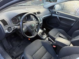 Skoda Octavia 1.6 TDI 77KW Clima Navi Artic Greentech  NAP picture 12