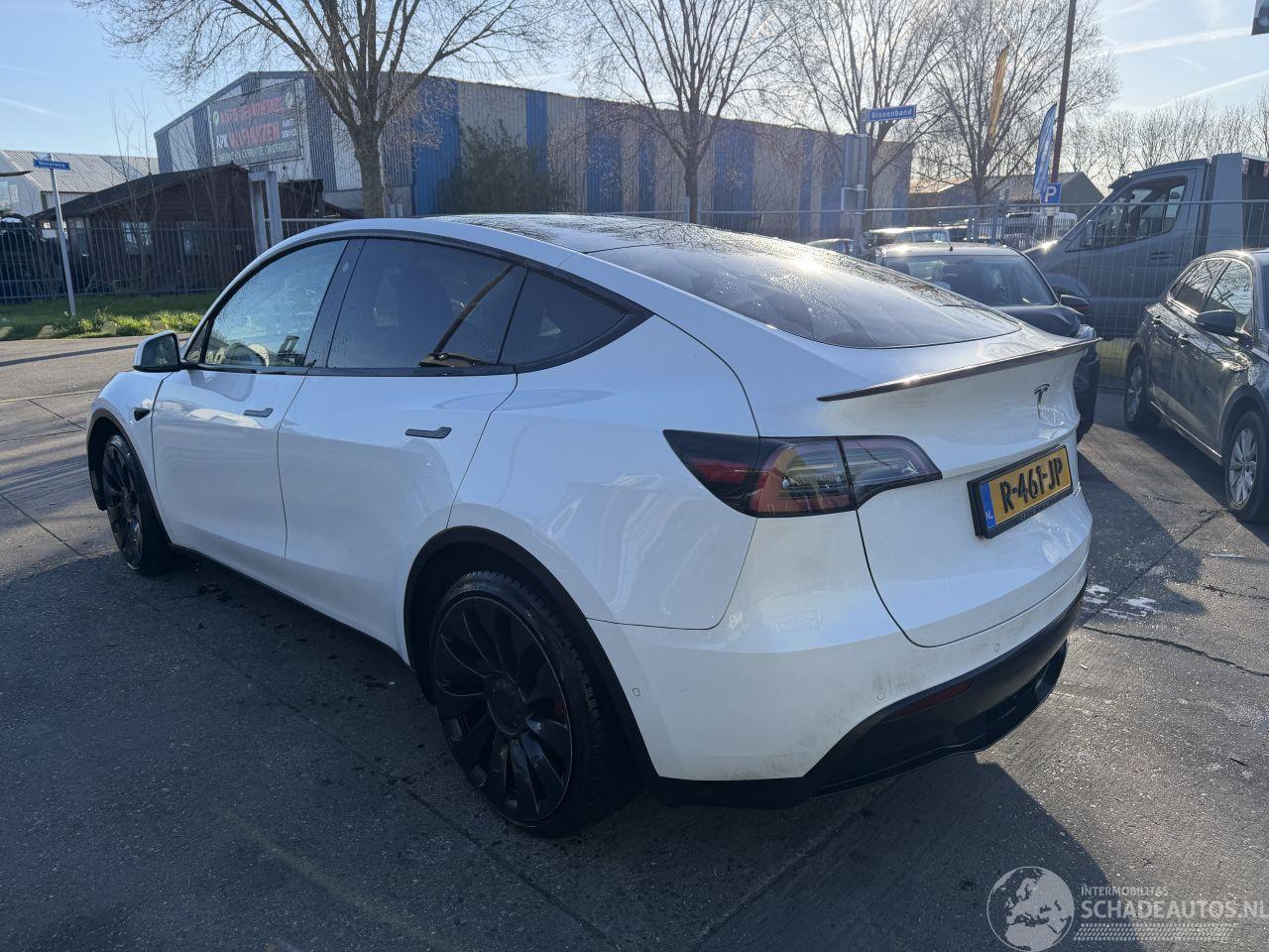 Tesla Model Y 75 kWh Performance 462PK AWD Pano Clima Navi