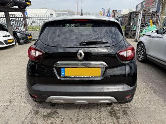 Renault Captur 0.9 TCE 66KW Clima Navi Intens Led NAP picture 3