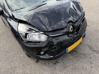 Renault Clio 1.5 DCI 66KW Clima Navi Led Limited picture 12