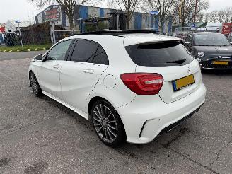 Mercedes A-klasse 180 90KW Prestige Pano Clima Navi Led Xenon AMG-pakket picture 3
