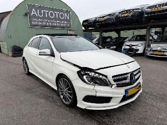 Mercedes A-klasse 180 90KW Prestige Pano Clima Navi Led Xenon AMG-pakket picture 6