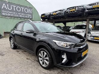Unfallwagen Kia Stonic 1.0 T-GDI 74KW Clima Navi Camera Led MHEV DynamicPlusLine NAP 2022/11