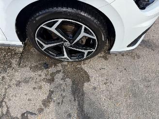 Volkswagen Polo 1.0 TSI 70KW DSG Pano Clima Navi Led Beats picture 13