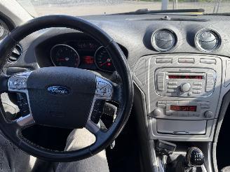 Ford Mondeo 2.0-16V 107KW Clima Trend Flexifeul picture 7