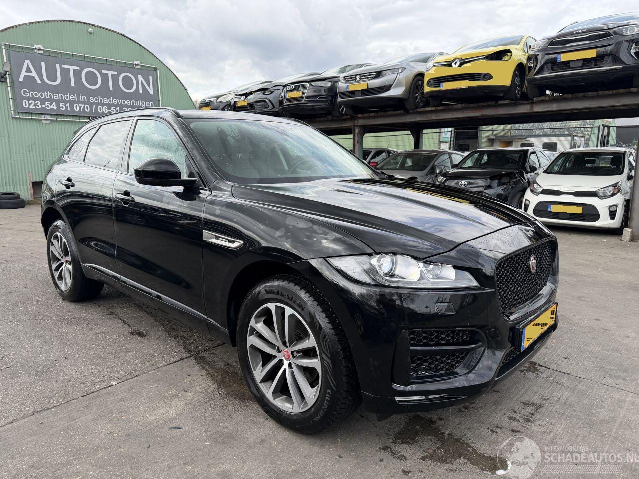 Jaguar F-Pace 2.0T 184KW Autom. AWD Clima Navi Led Xenon Portfolio