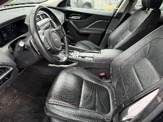 Jaguar F-Pace 2.0T 184KW Autom. AWD Clima Navi Led Xenon Portfolio picture 6