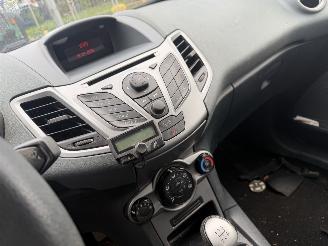 Ford Fiesta 1.25 44KW Airco 5-Drs Limited picture 9