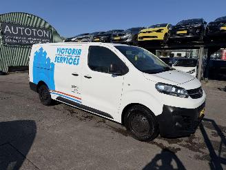 Opel Vivaro 2.0 CDTI 90KW Clima Navi Camera L2H1 Edition NAP picture 1