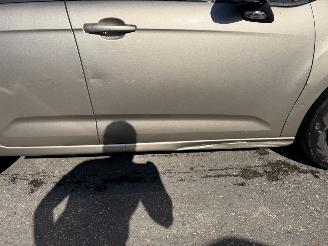 Citroën C3 1.4 54KW Airco 5-Deurs Dynamique NAP picture 11