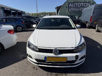 Volkswagen Polo 1.0 48KW 5-Deurs Airco picture 16