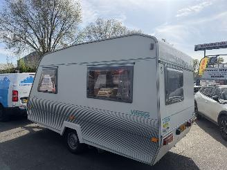 Beyerland  400-D Vitesse Tent midden keuken wc luifel picture 2