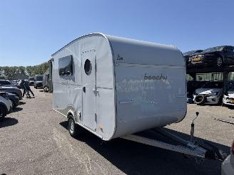 skadebil caravan Hobby  Beachy 420 2023/9