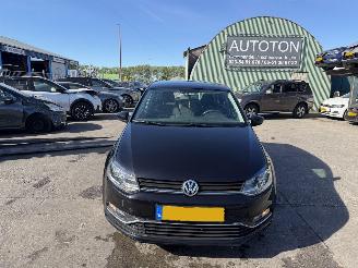 Volkswagen Polo 1.4 TDI 66KW Navi Airco Comfortline 5-Drs NAP picture 3