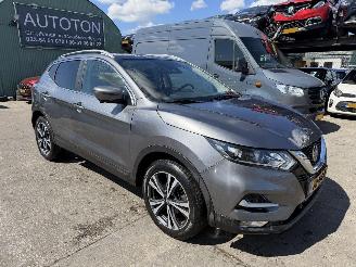 Schadeauto Nissan Qashqai 1.3 DIG-T 103KW Pano Clima Navi Led N-Connecta 360Camera NAP 2019/7