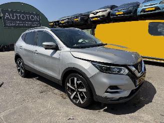 krockskadad bil auto Nissan Qashqai 1.3 DIG-T Autom. Pano Clima Navi Camera 2021/2