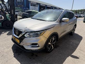 krockskadad bil auto Nissan Qashqai 1.3 DIG-T Autom. Pano Clima Navi Camera 2021/2