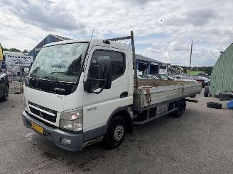 skadebil bedrijf Mitsubishi Canter 3.0 DI 92KW Airco Chassis Cabine Dubbel lucht 3S13 335 2007/2