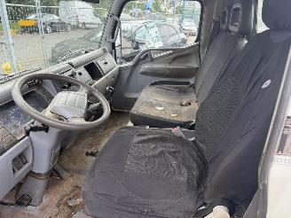 Mitsubishi Canter 3.0 DI 92KW Airco Chassis Cabine Dubbel lucht 3S13 335 picture 9