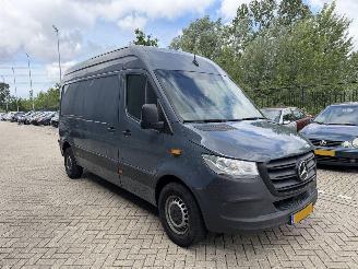 krockskadad bil bedrijf Mercedes eSprinter 55 kWh 85KW L2H2 Clima NAP 2021/7
