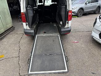 uszkodzony samochody osobowe Volkswagen Caddy maxi 1.4 TGI 81KW Clima 5-Pers Rolstoelvervoer NAP 2018/4