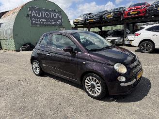 Vaurioauto  passenger cars Fiat 500 0.9 Twinair 63KW Pano Airco Lounge NAP 2012/9