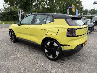 Volvo EX30 PERFORMANCE 69 kWh 428PK Twin Motor Pano Clima Navi NAP picture 5