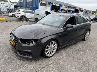 Audi A3 2.0 TFSI 162KW Autom. Pano Sedan Leer Clima Navi S-Line picture 2