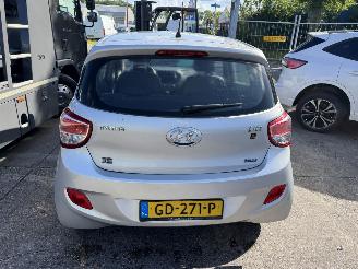 Hyundai I-10 1.0i 49KW i-Drive 5-Deurs NAP picture 3