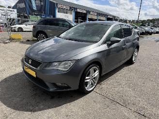 skadebil auto Seat Leon 1.2 TSI 63KW Clima Navi Enjoy 5-Drs NAP 2014/1