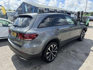 Schadeauto Mercedes GLC 300e 4Matic Autom Pano Premium Sfeerverlichting Led Camera 2020/10