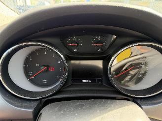Opel Astra 1.2 81KW Clima Navi Camera 5-Drs Edition NAP picture 9