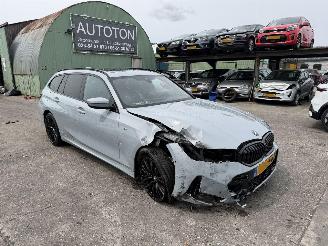  BMW 3-serie 330e 135KW Pano Clima Navi M-Pakket NAP 2025/12
