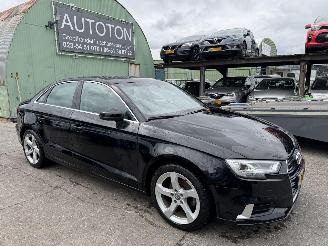 krockskadad bil auto Audi A3 30 TFSI 85KW Clima Navi Led Sport Lease Edition Led NAP 2019/6