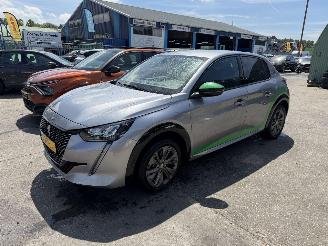 Avarii autoturisme Peugeot e-208 50 kWh EV Allure Pack Clima Navi Led 5-Drs NAP 2023/6