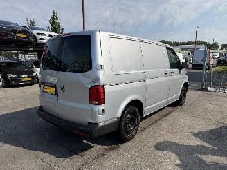 Volkswagen Transporter 2.0 TDI 66KW L1H1 Airco Economy Business Schuifdeur picture 4