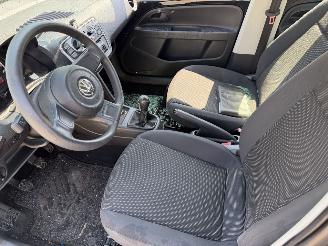 Volkswagen Up! 1.0 44KW Airco 5-Deurs NAP picture 8